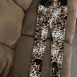 Animal print leggings